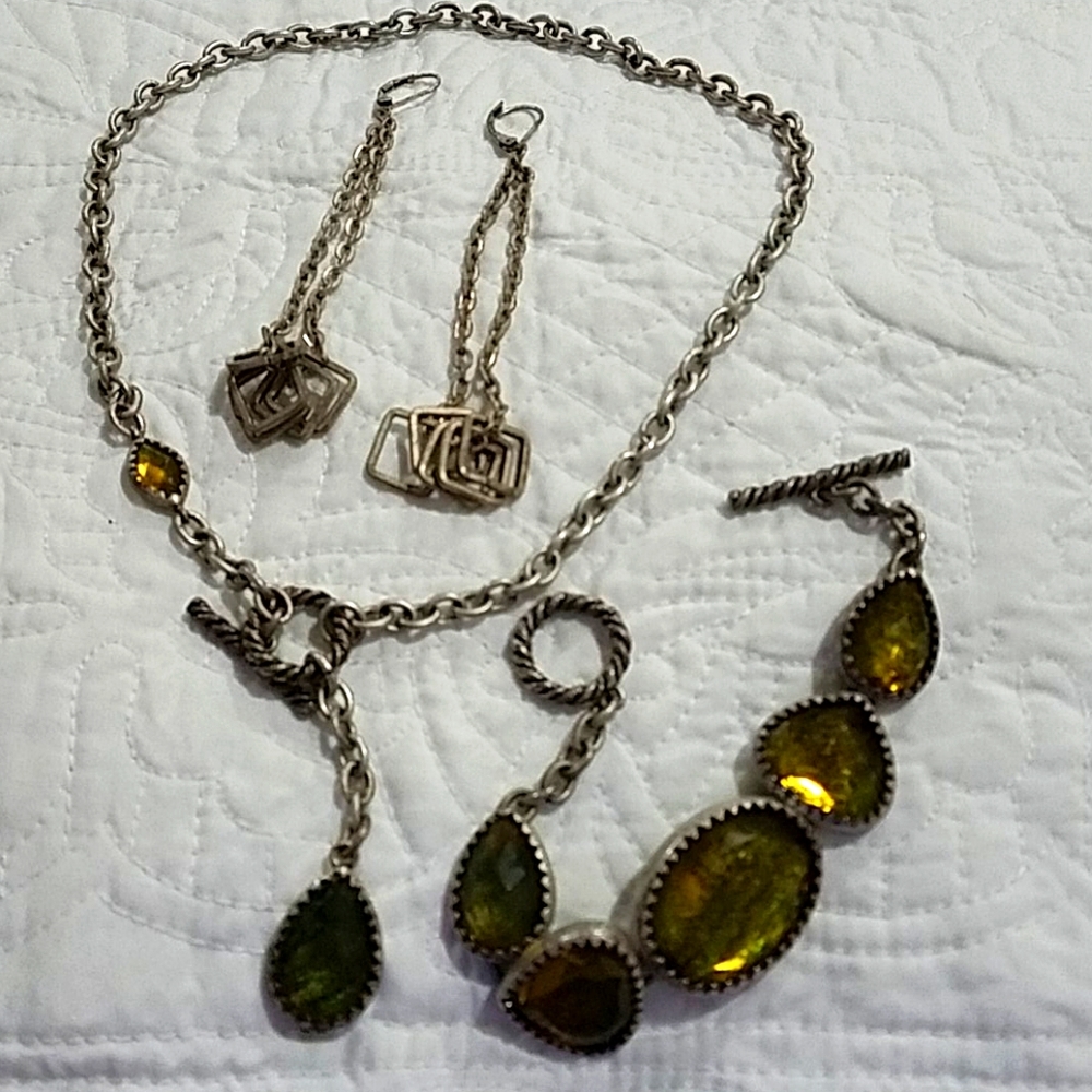 Necklace set